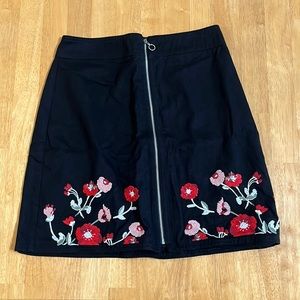 Loft floral skirt. Size 2.